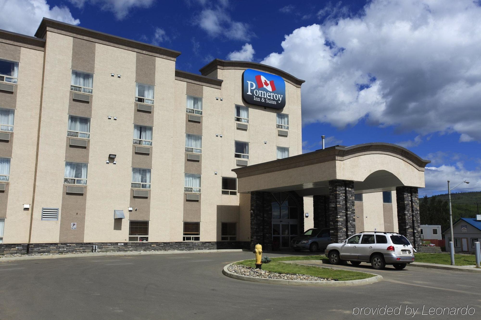 Pomeroy Inn And Suites Chetwynd Extérieur photo